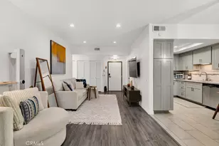 17914 Magnolia Blvd, Encino, CA 91316 - Photo 3