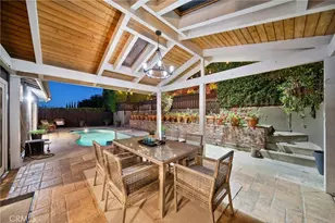 3862 Sherwood Pl, Los Angeles, CA 91423 - Photo 27
