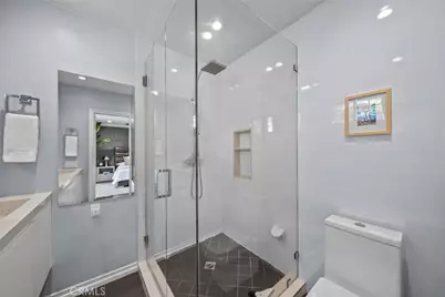 3862 Sherwood Pl, Los Angeles, CA 91423 - Photo 25