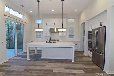 25110 Citron Lane, Canyon Country, CA 91387 - Photo 7
