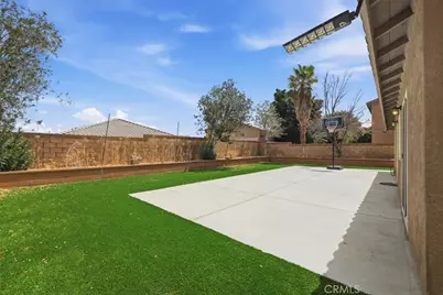 43646 Rialto, Lancaster, CA 93535 - Photo 31