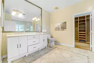 22450 Collins, Woodland Hills, CA 91367 - Photo 25