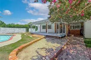8809 Oak Park Ave, Sherwood Forest, CA 91325 - Photo 53