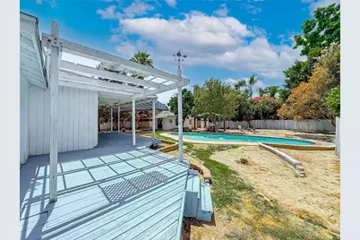 8809 Oak Park Avenue, Sherwood Forest, CA 91325 - Photo 59