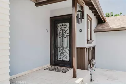 7725 Loma Verde Avenue, Canoga Park, CA 91304 - Photo 7