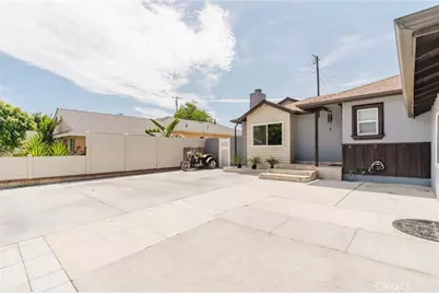 7725 Loma Verde Avenue, Canoga Park, CA 91304 - Photo 47