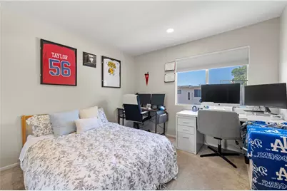 18408 Hatteras Street, Tarzana, CA 91356 - Photo 17