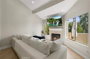 18408 Hatteras St, Tarzana, CA 91356 - Photo 17