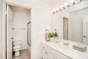 5805 Oak Bend Ln, Oak Park, CA 91377 - Photo 21
