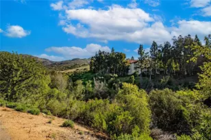 5805 Oak Bend Ln, Oak Park, CA 91377 - Photo 31