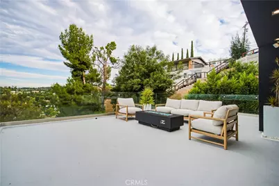 5170 Medina Road, Woodland Hills, CA 91364 - Photo 13