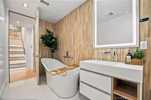 5170 Medina Rd, Woodland Hills, CA 91364 - Photo 59
