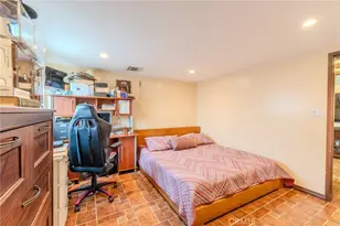 8636 Colbath, Los Angeles, CA 91402 - Photo 29