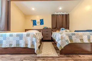 8636 Colbath, Los Angeles, CA 91402 - Photo 19