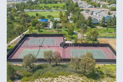 24014 Park Lane, Valencia, CA 91354 - Photo 39