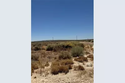 477 Tanbark Avenue, California City, CA 93505 - Photo 5