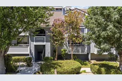 26806 Claudette Street #323, Canyon Country, CA 91351 - Photo 3