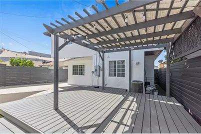 1111 E Elk, Glendale, CA 91205 - Photo 43