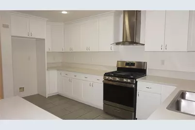 3051 Via De Flores, Lancaster, CA 93535 - Photo 7