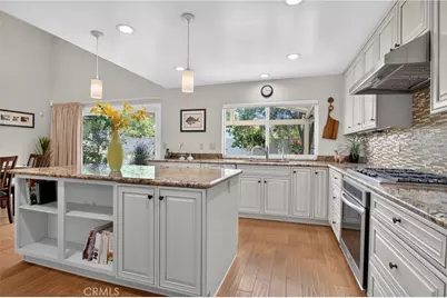 18590 Calle Vista Circle, Porter Ranch, CA 91326 - Photo 9