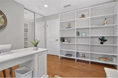 18590 Calle Vista Circle, Porter Ranch, CA 91326 - Photo 27