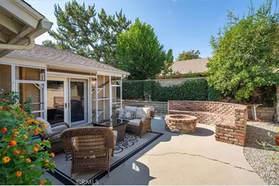 23902 Via Aranda, Valencia, CA 91355 - Photo 29