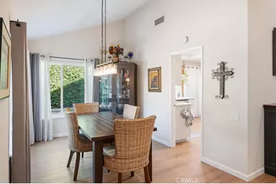 23902 Via Aranda, Valencia, CA 91355 - Photo 7