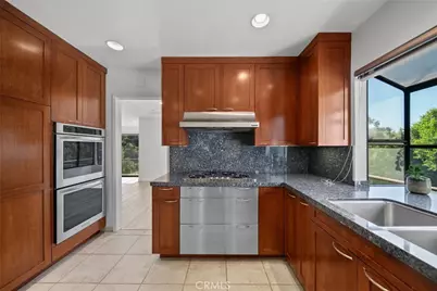 13523 Cheltenham, Sherman Oaks, CA 91423 - Photo 23