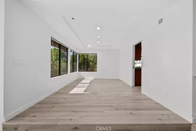 13523 Cheltenham, Sherman Oaks, CA 91423 - Photo 17