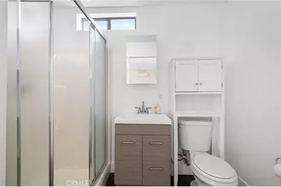 1733 S Carmelina Avenue, Los Angeles, CA 90025 - Photo 39