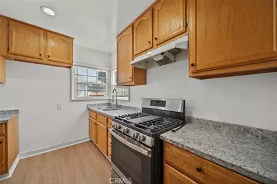 1733 S Carmelina Avenue, Los Angeles, CA 90025 - Photo 13
