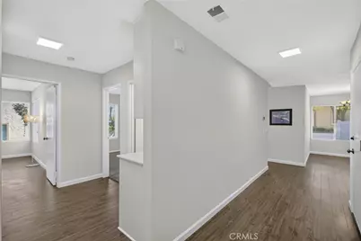 26105 Rainbow Glen Drive, Newhall, CA 91321 - Photo 3