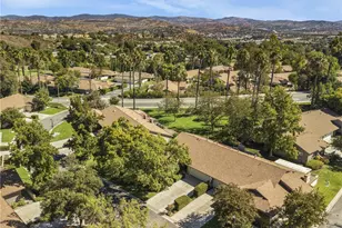 26105 Rainbow Glen Dr, Newhall, CA 91321 - Photo 29