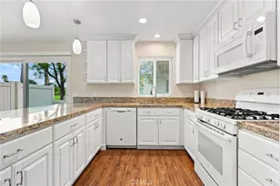 26105 Rainbow Glen Dr, Newhall, CA 91321 - Photo 11