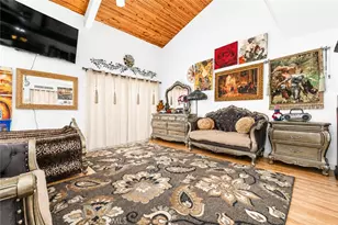 5460 White Oak Ave, Encino, CA 91316 - Photo 9