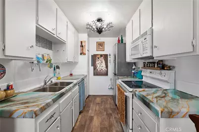 5460 White Oak Avenue ##G307, Encino, CA 91316 - Photo 13