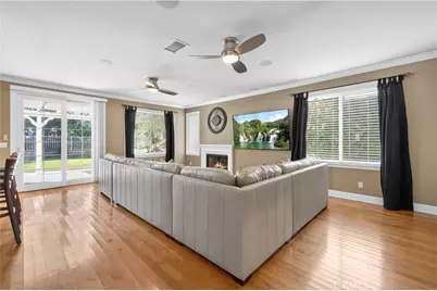 21658 Canyon Heights Circle, Saugus, CA 91390 - Photo 19