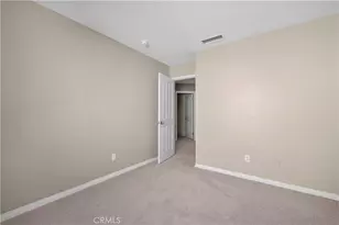 21658 Canyon Heights Cir, Saugus, CA 91390 - Photo 47