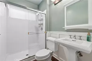 21658 Canyon Heights Cir, Saugus, CA 91390 - Photo 23
