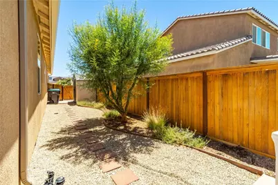 2029 Boxwood, Rosamond, CA 93560 - Photo 51