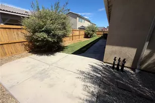 2029 Boxwood, Rosamond, CA 93560 - Photo 45