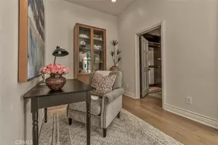 5124 Boda Pl, Woodland Hills, CA 91367 - Photo 15