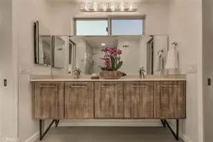 5124 Boda Pl, Woodland Hills, CA 91367 - Photo 23