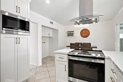 16451 Knapp St, North Hills, CA 91343 - Photo 9