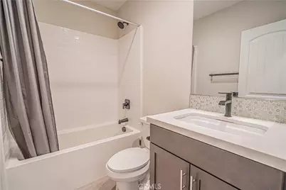 2041 Cork Oak Street, Palmdale, CA 93551 - Photo 23
