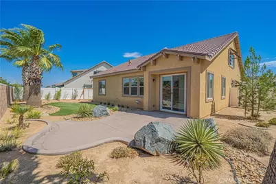 2041 Cork Oak Street, Palmdale, CA 93551 - Photo 25