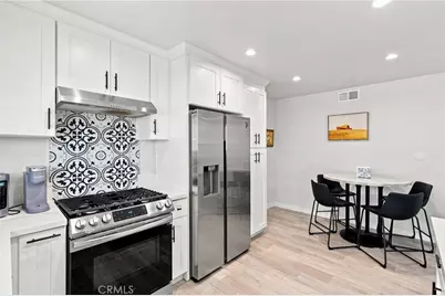 5354 Lindley Avenue #209, Encino, CA 91316 - Photo 19