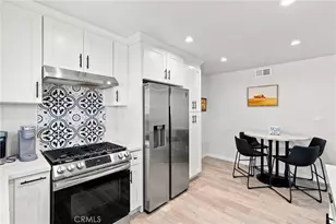 5354 Lindley Ave, Encino, CA 91316 - Photo 19