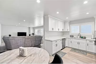 5354 Lindley Avenue #209, Encino, CA 91316 - Photo 15