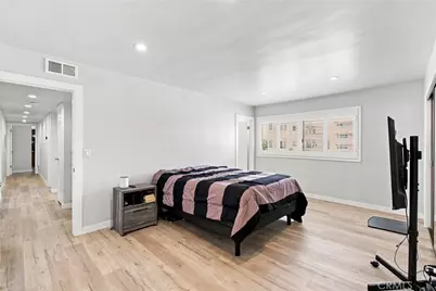 5354 Lindley Avenue #209, Encino, CA 91316 - Photo 21